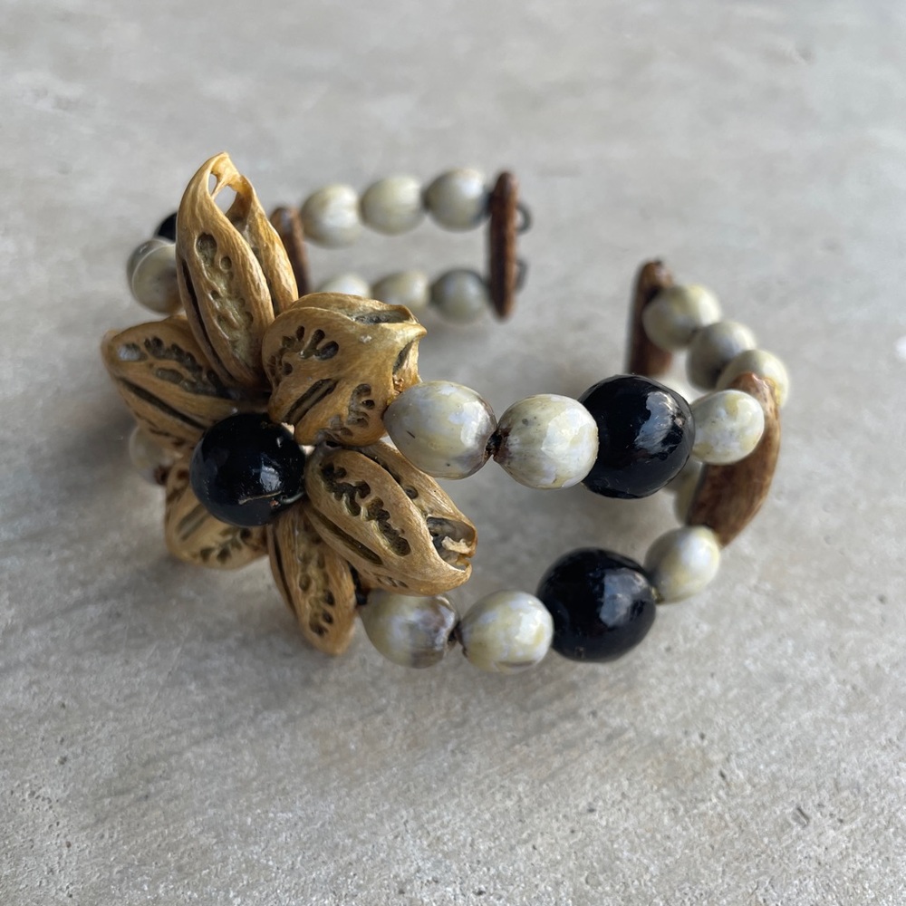 Vintage Job's Tears Seed Pod Bracelet